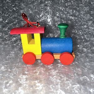 Vintage Wooden Hand Painted  Old Fashioned Train Engine Ornament. Mm80